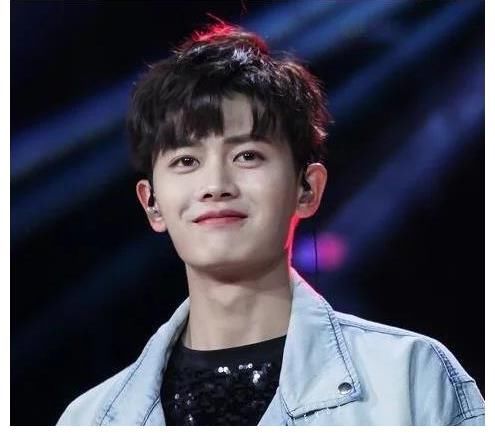 国庆晚会|终于来了！央视国庆晚会来袭，李雪健朱一龙任嘉伦董卿最受期待