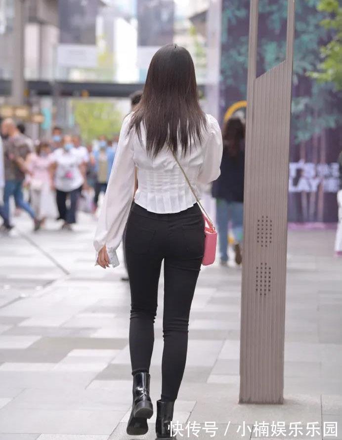 衬衫 百搭的连衣裙，彰显女性美丽曲线，又甜又酷