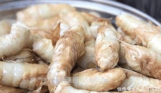 小吃|70岁大爷路边卖“稀罕”小吃，很多人没有吃过，尝过后抢着买！