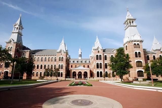 拓扑|拒绝美国高薪诱惑,半导体天才决心回国立志做好“中国芯”