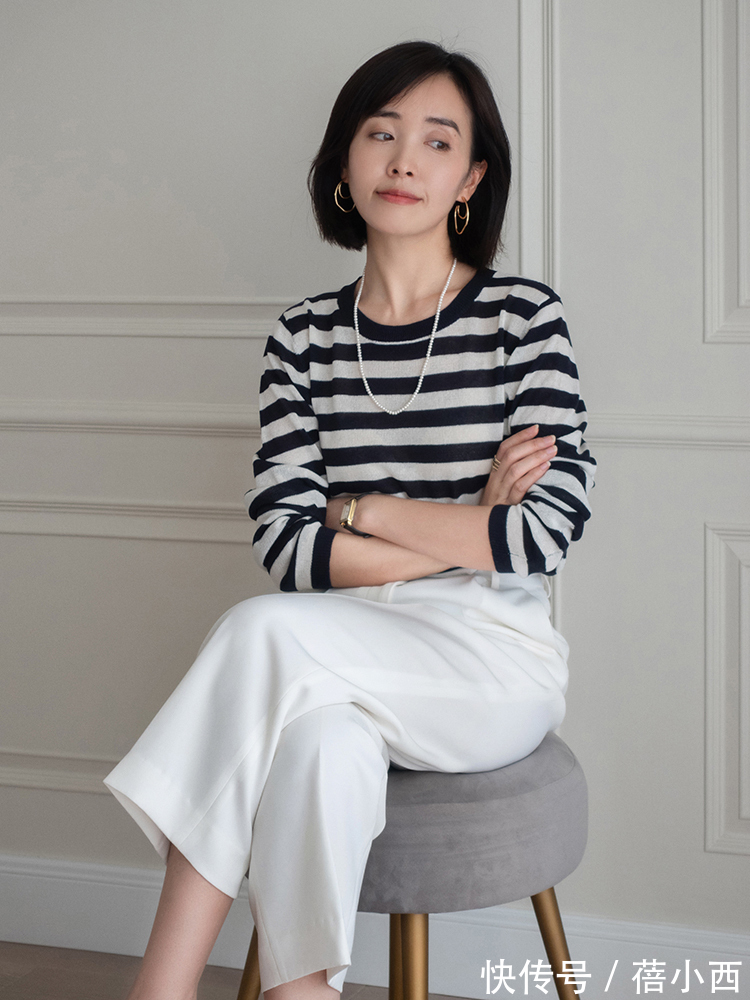 保暖 入秋后穿什么“时髦又保暖”?“针织衫”是首选,优雅又有品质感