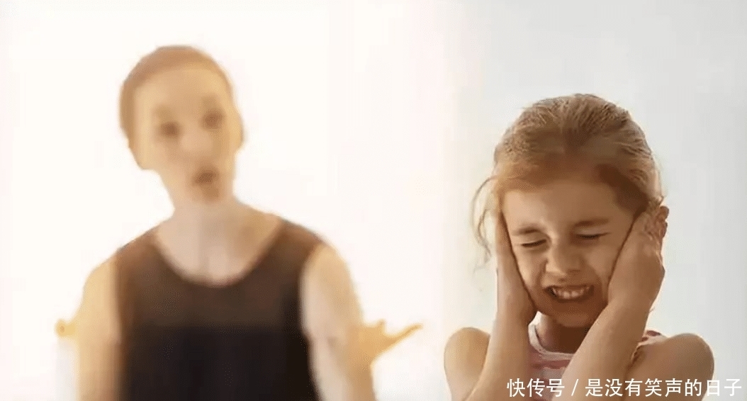 不失时机|此时,父母应根据孩子的年龄特点,不失时机地抓紧教育