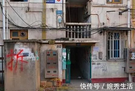 职责|拆迁律师不属于必须拆迁的房屋,村民有权要求拆迁或补偿吗