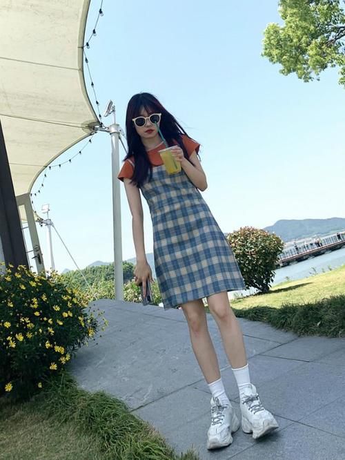 会穿的女人都爱“老爹鞋”？今年流行的这几种搭配套餐，太潮了吧