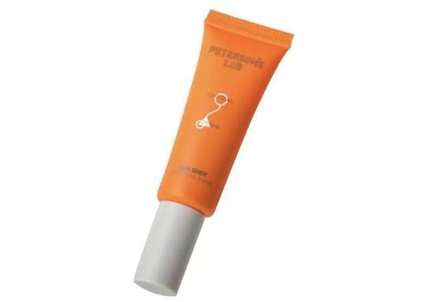 拍照|除了拍照磨皮还不够,欧美女生迷上了人工磨皮