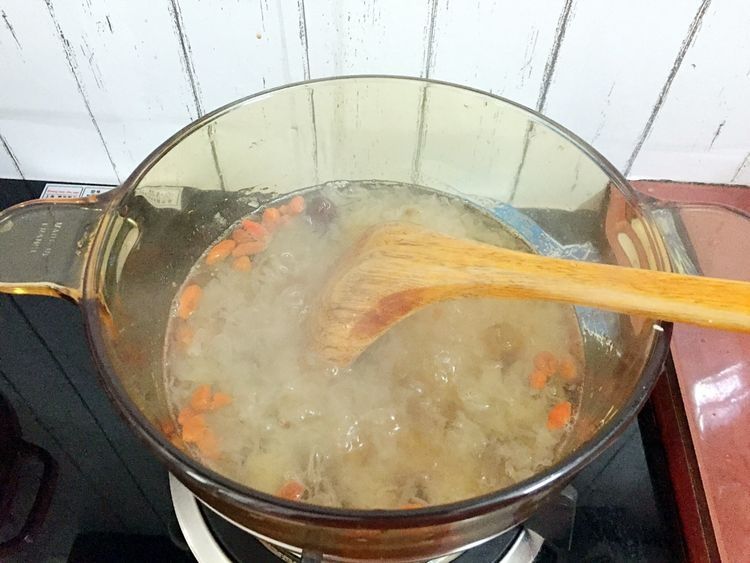 枸杞|秋冬之际，记得要多喝此羹，简单煮一煮，香甜又润燥