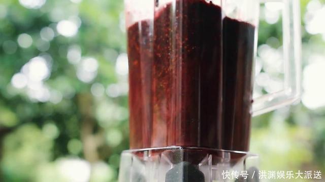 乌黑亮丽|白头发太多吃这个,煮一锅能吃半个月,头发乌黑亮丽,变柔顺!