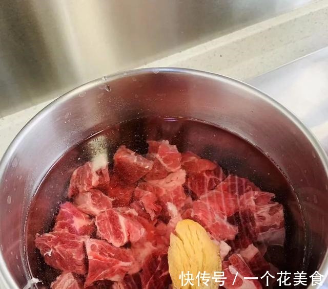 食牛腩|时光分两半,一半好消磨,一半食牛腩!