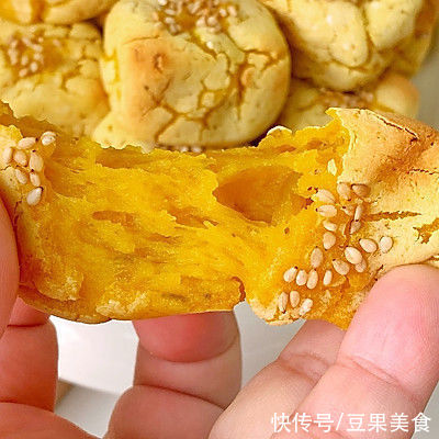 让人闻香止步的脆皮南瓜麻薯,外脆里糯巨好吃