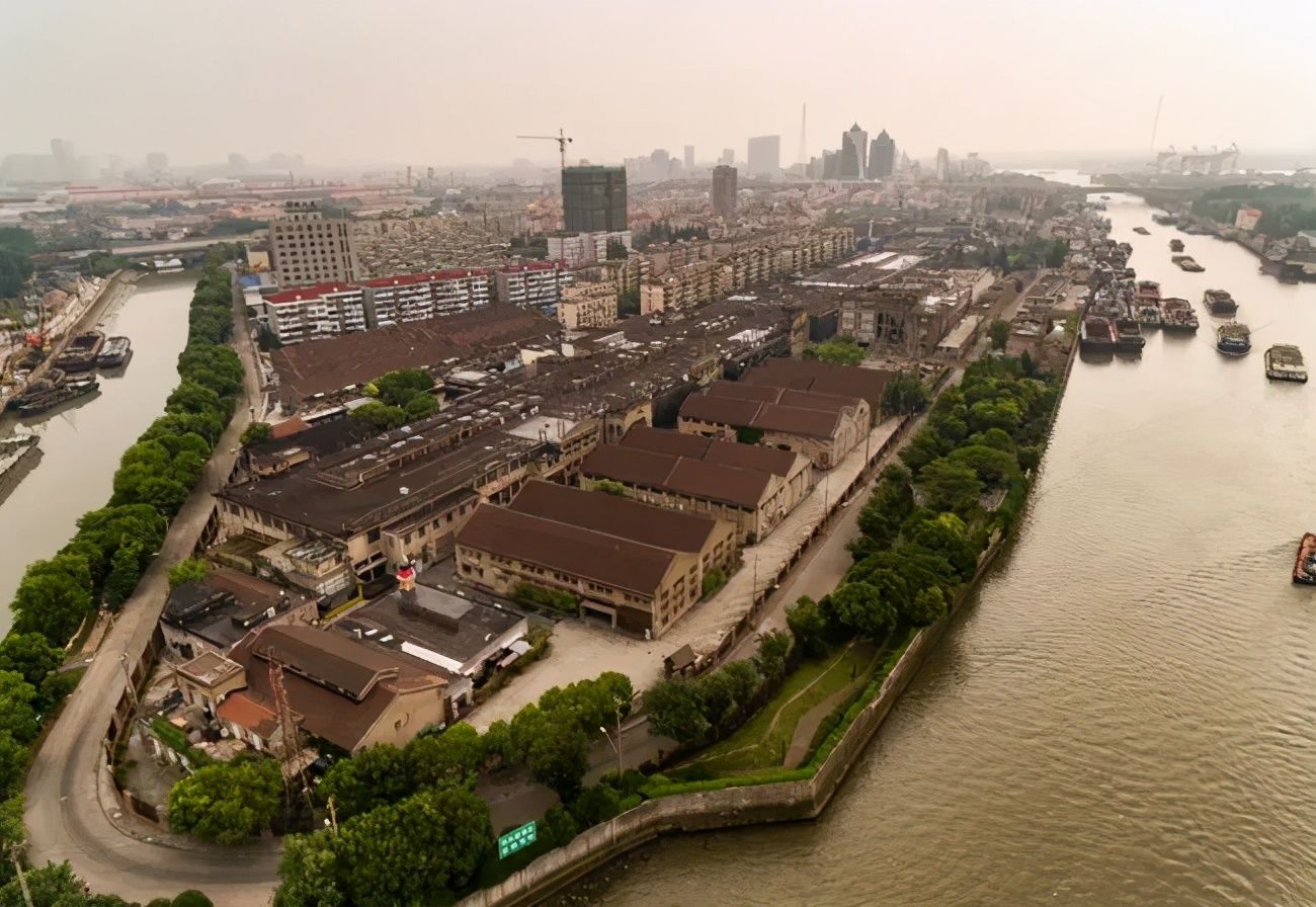 小侬 藏不住了！上海又一超嗲老建筑群曝光：小白楼，欧式城堡、日式庭院、荷兰风车…洋气又百搭
