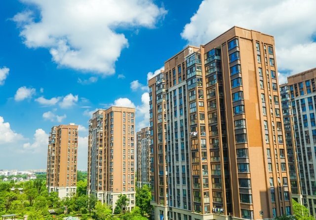 舒适度|买房难选房更难，舒适度也要考虑进去，东户、西户、中户应选哪个