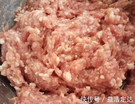 羊肉饺子|包羊肉饺子记得加点它,和羊肉是最佳搭档,口感鲜香营养足,好吃