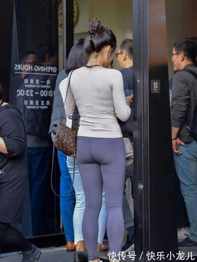 气质 潮流个性的瑜伽裤穿搭彰显一丝活力，穿出你想要的美感，气质高贵
