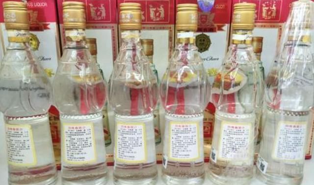 五粮液|这四种廉价白酒,一年难销几瓶,厂家只有行家才会买