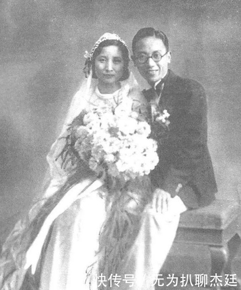 他是清华才子,曾追求杨绛,告诉别人她有男友,最终收获自己幸福