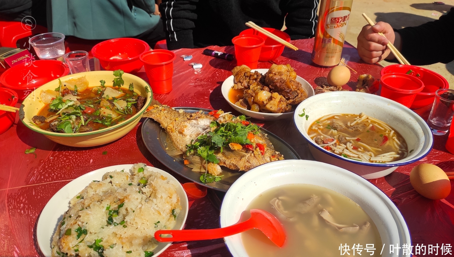 大舅进新房,请乡村大厨做了这些菜,分量足味道好,比饭店的好吃