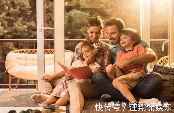 父母在4个方面越舍得,孩子长大越出息,你做到了吗