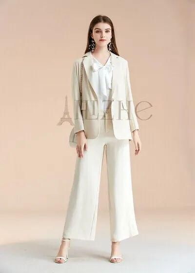 艾丽哲早春甜美又减龄的穿搭 穿出青春范儿