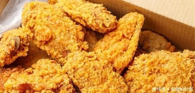 皱纹|女人不想皮肤“黑不溜秋”?3物请嘴下留情,皮肤或慢慢变好