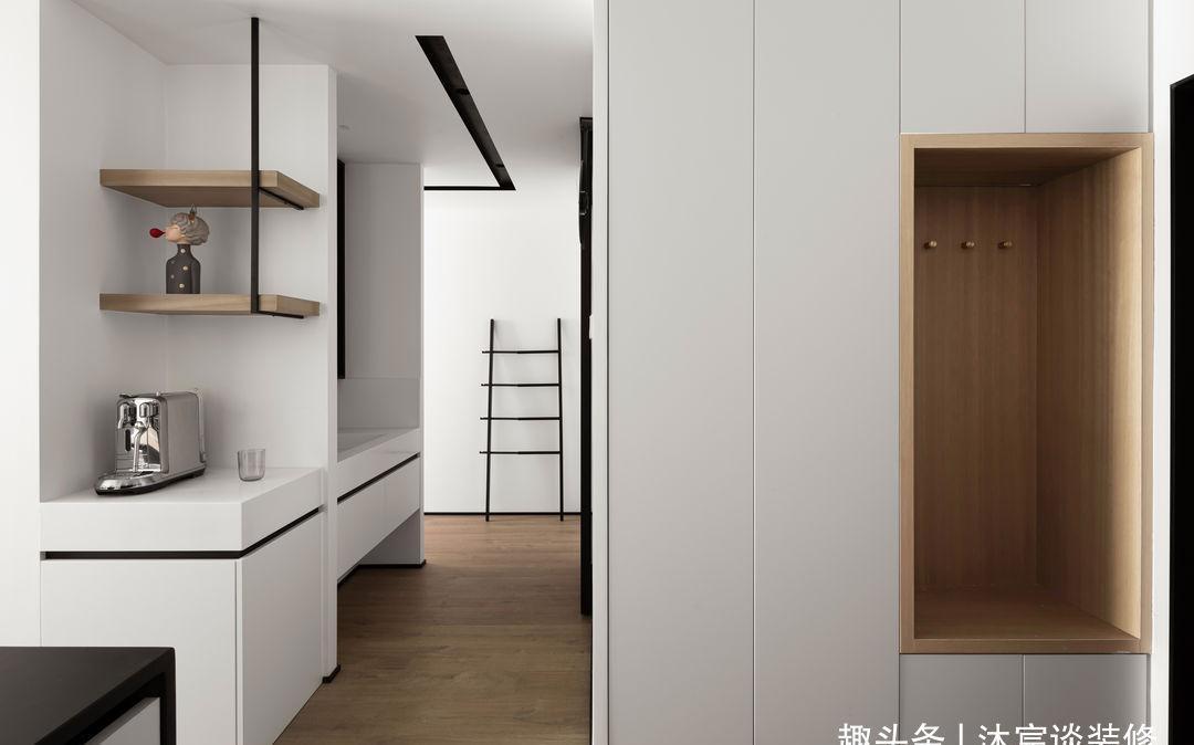 玄关|她家虽然不大，但称得上装修典范，不仅拥有大量收纳，还极简好看
