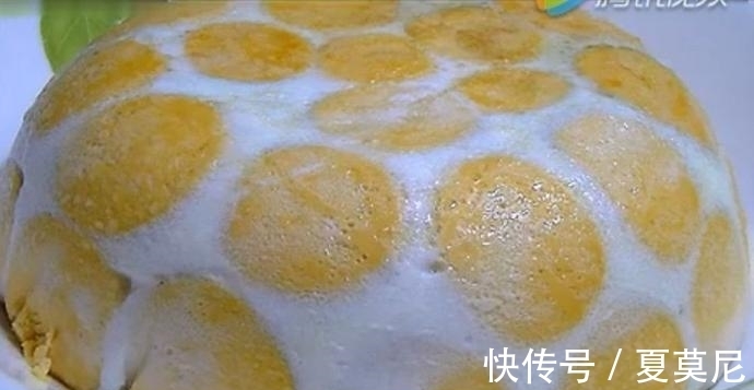 电饭锅|小伙将几十个个鸡蛋黄放到电饭锅里煮,出锅后,十分的惊艳