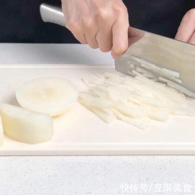 山药泥|吃过这顿紫山药雪梨饼，才算吃过美味