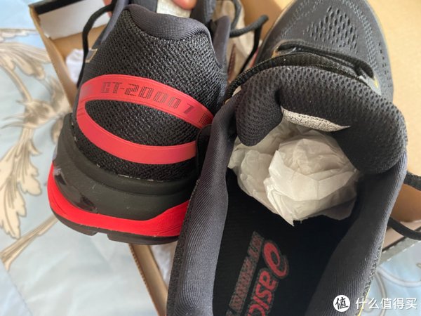 t200|跑鞋如何辨真假？亚瑟士GT2000 7慢跑运动鞋的咸鱼验货宝体验经历！