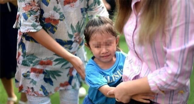 家庭教育|第一天上幼儿园不哭的孩子,大多来自这3种家庭,你家娃在其中吗