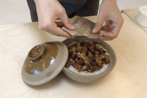  靠点外卖，集齐锅碗瓢盆