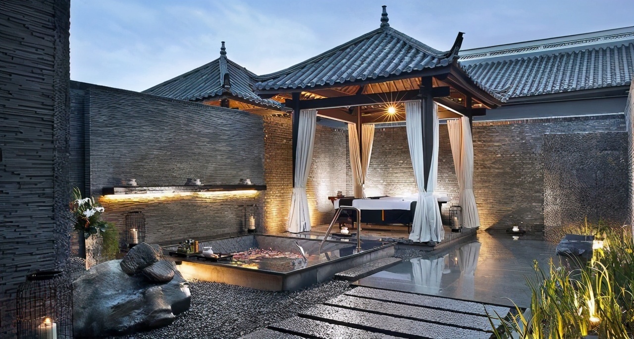 优雅|传统庭院,庄重与优雅的双重气质!