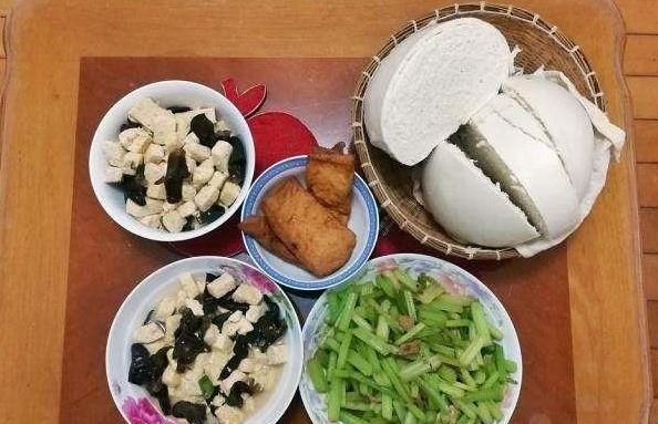 骨质疏松|真正的补钙高手是它,经常吃一吃,远离骨质疏松,比钙片强十倍