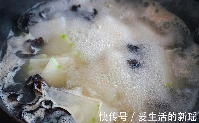 安稳度夏|天气太热，多给家人喝含钾高的靓汤，味道鲜美又营养，安稳度夏