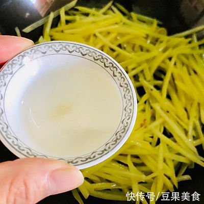 酸辣土豆丝|这样的#东古家味美食#酸辣土豆丝，保准你味蕾爆炸