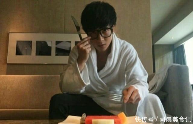 西瓜|吃西瓜我只服气薛之谦,普通的西瓜,被他做成不普通的样子