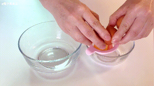 #健康甜蜜烘焙料理#?红丝绒蛋糕卷?