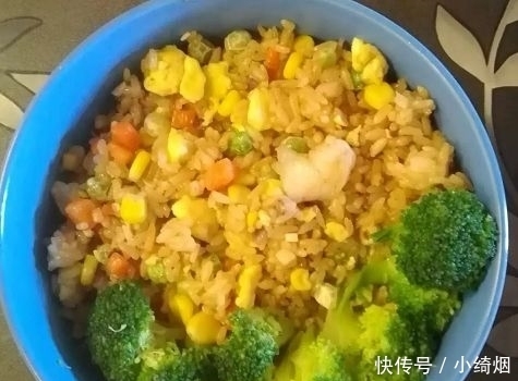 做法|剩米饭别扔了,用它做蛋炒饭,营养丰富,有肉有菜,做法还简单!