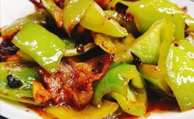 豆豉|豆豉青椒炒五花,肉肥而不腻,青椒满口生香,美味至极