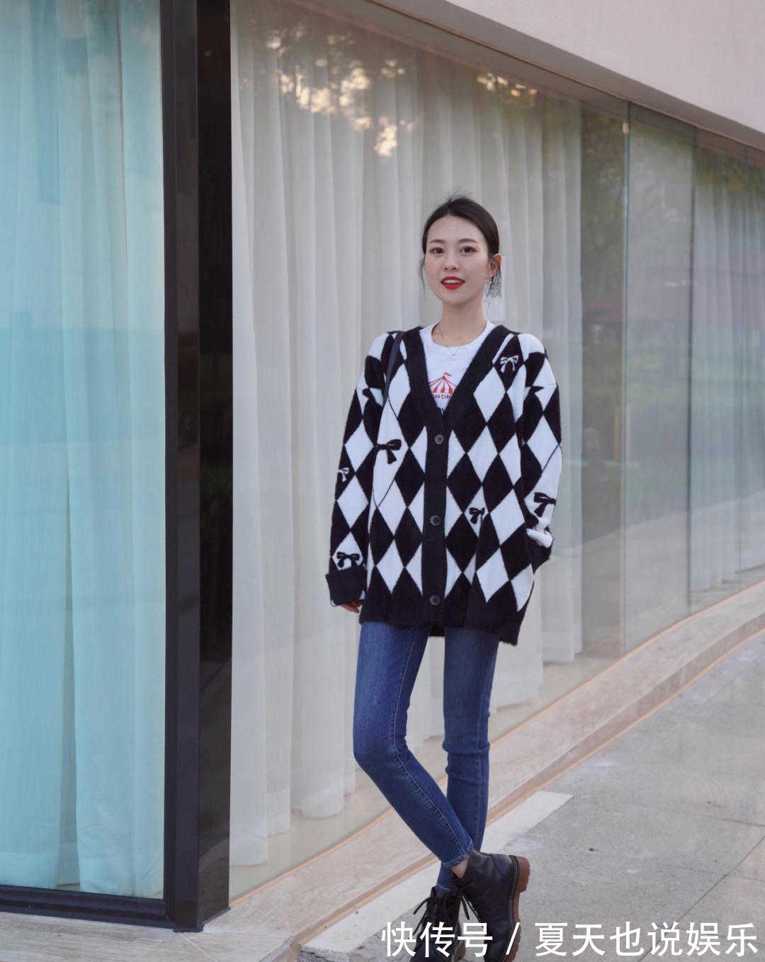 非主流 紧身牛仔裤可不是什么非主流单品，冬天穿它出门，遮肉显瘦又显高