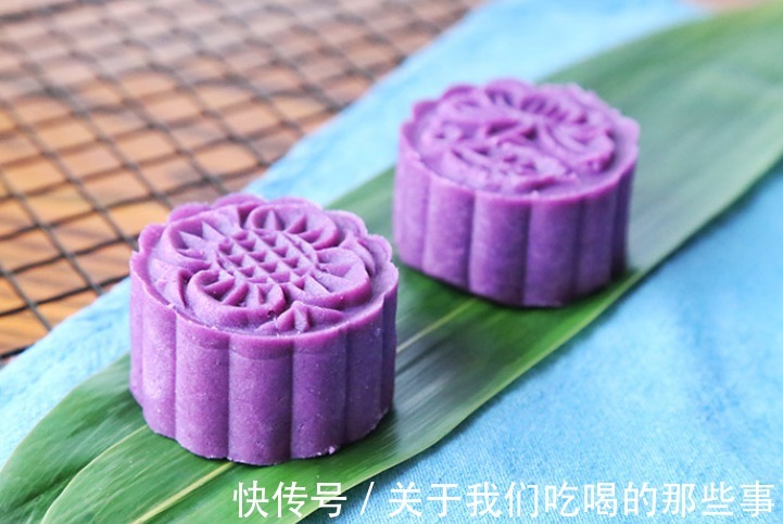 烤箱|马上到中秋了，无需烤箱也能自制月饼，配方做法教给你，好吃营养