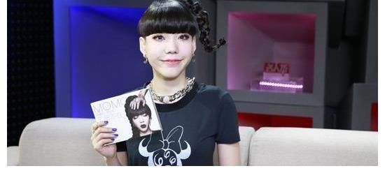 中国好声音|吴莫愁小县城商演，尴尬结局早已注定，她是否后悔与庾澄庆走太近