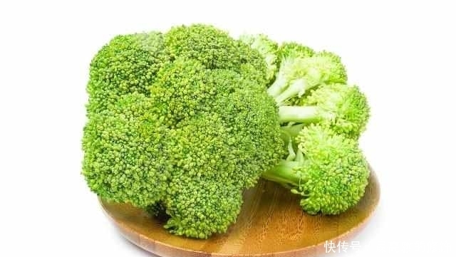 解馋|晚餐少油少盐,用它炒西兰花,解馋又不长胖!