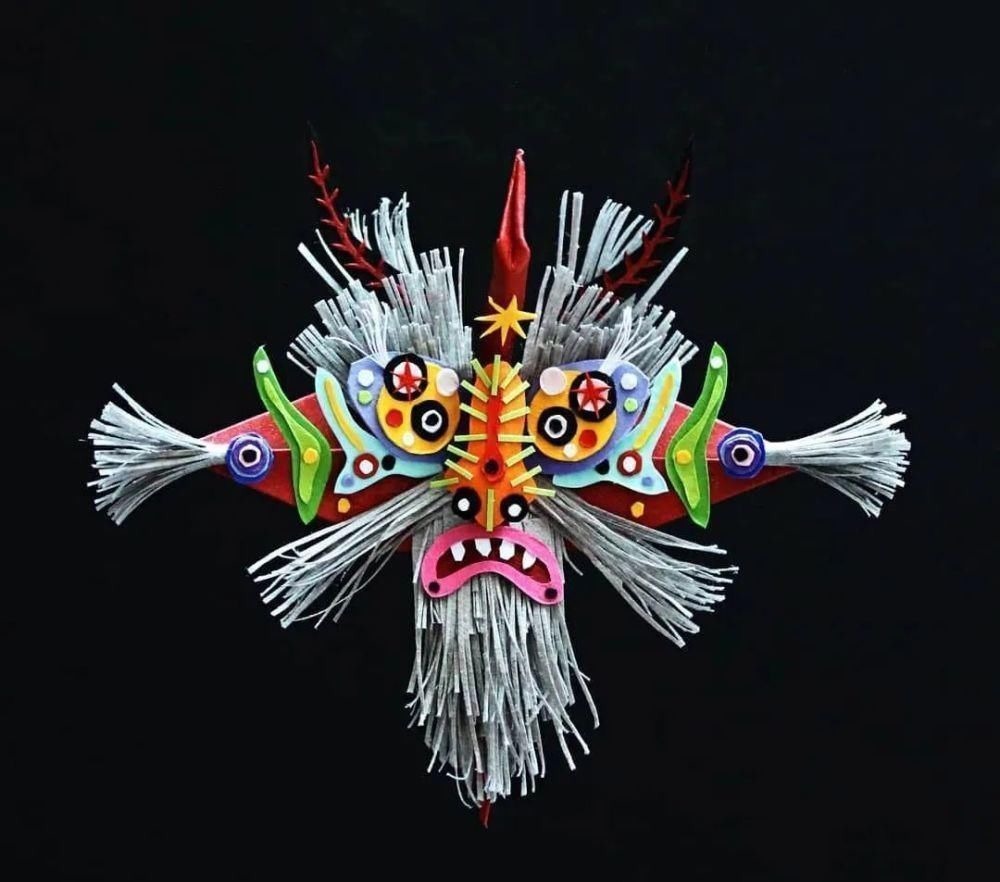 灵感$抑郁小哥把一只2毛钱的千纸鹤折成了我买不起的样子,不但病好了还年入百万