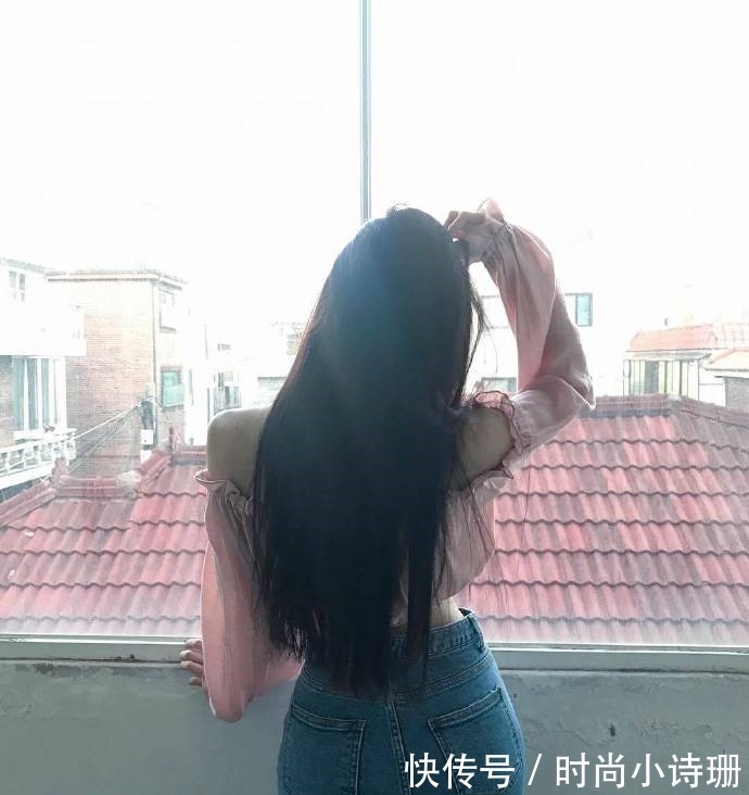 长发|长发美女的身材真好，显得牛仔裤都变美了！