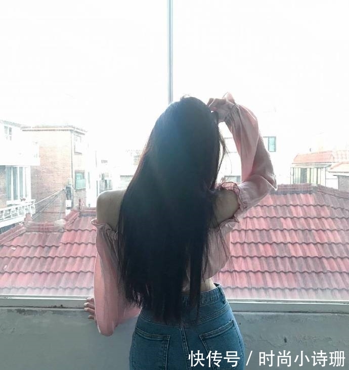 长发|长发美女的身材真好,显得牛仔裤都变美了!
