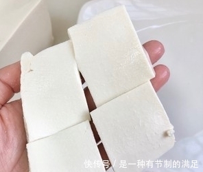 嫩鸡蛋包豆腐,超级好吃,快点学起来吧!