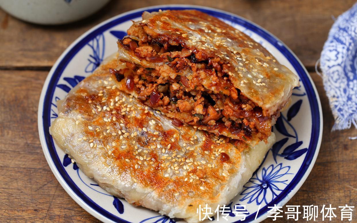 十分钟搞定,不用揉面就能做出香酥美味的大肉饼,孩子一口气吃俩