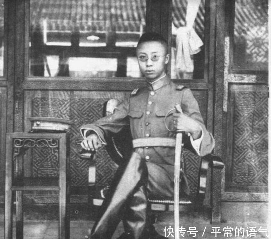 晚清|晚清罕见老照片，图二慈禧一年耗掉十五万苹果，图四溥仪龙威犹存！