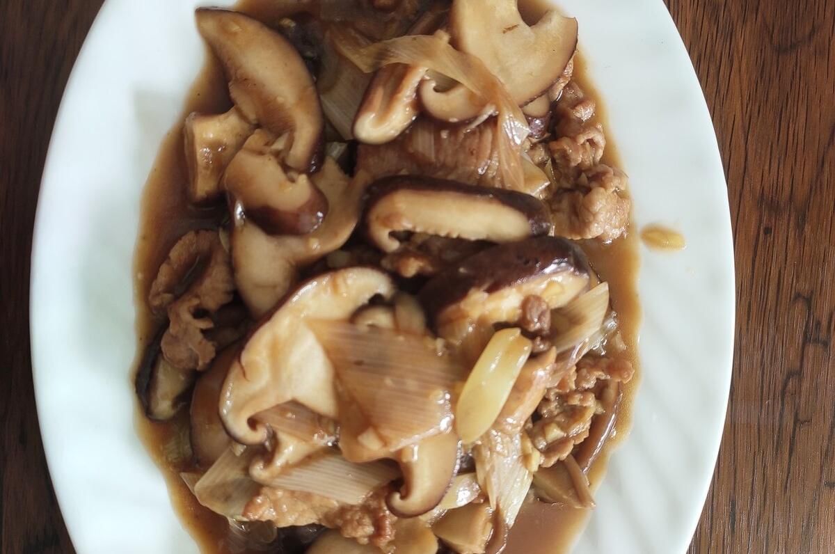 香菇炒肉，软嫩顺滑超入味，营养丰富又美味，做法简单的家常菜