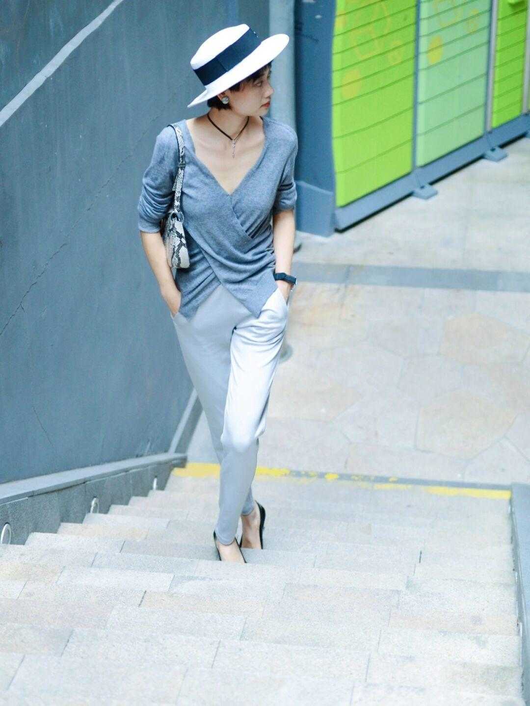 都市圈|想变成都市圈精英女神,学会这几个搭配技巧,气场全开!