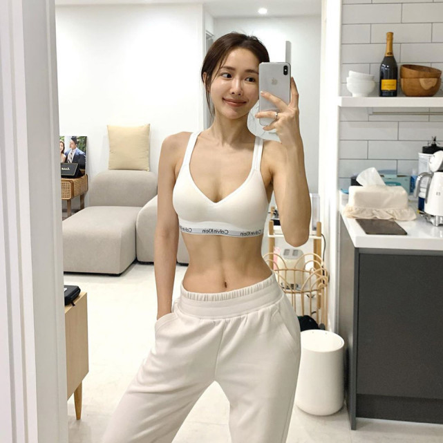 骨骼|体脂率过高的女孩,怎么做才能有效减脂,塑造完美的曲线身材